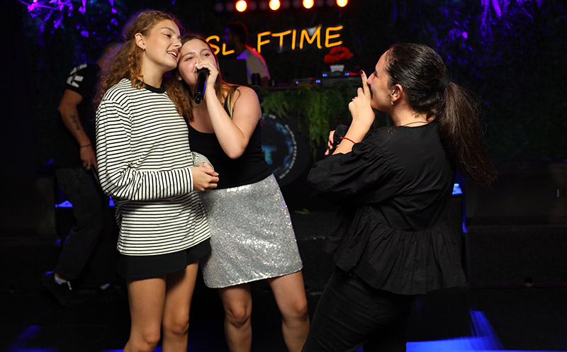 DISCO NIGHT დახურული წვეულება 15,20,25 ან 30 სტუმარზე